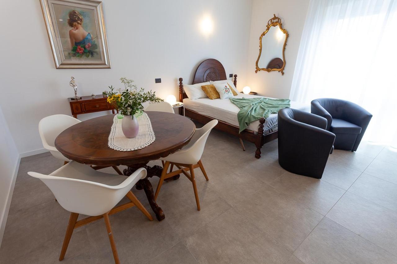 Kita House Apartment แบร์กาโม ภายนอก รูปภาพ