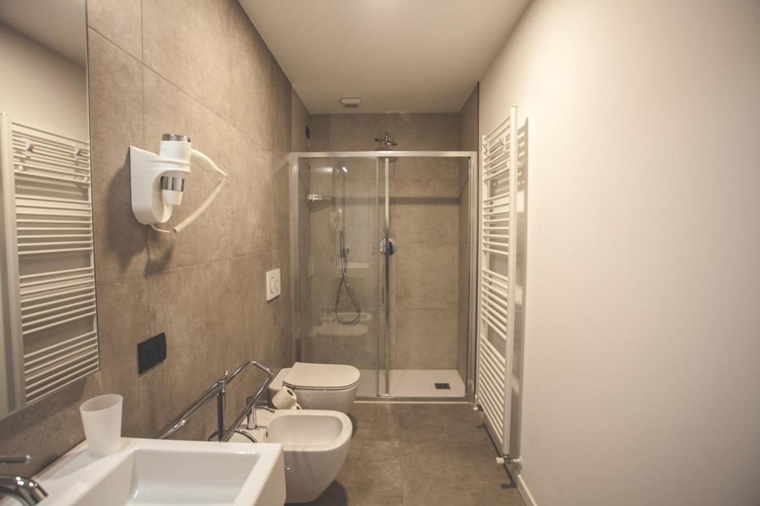Kita House Apartment แบร์กาโม ภายนอก รูปภาพ